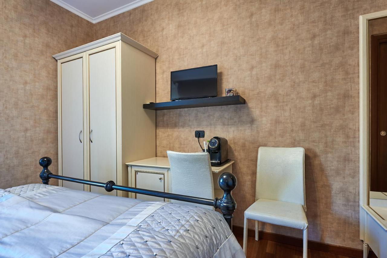 Le Suite Downtown Roma Exterior foto