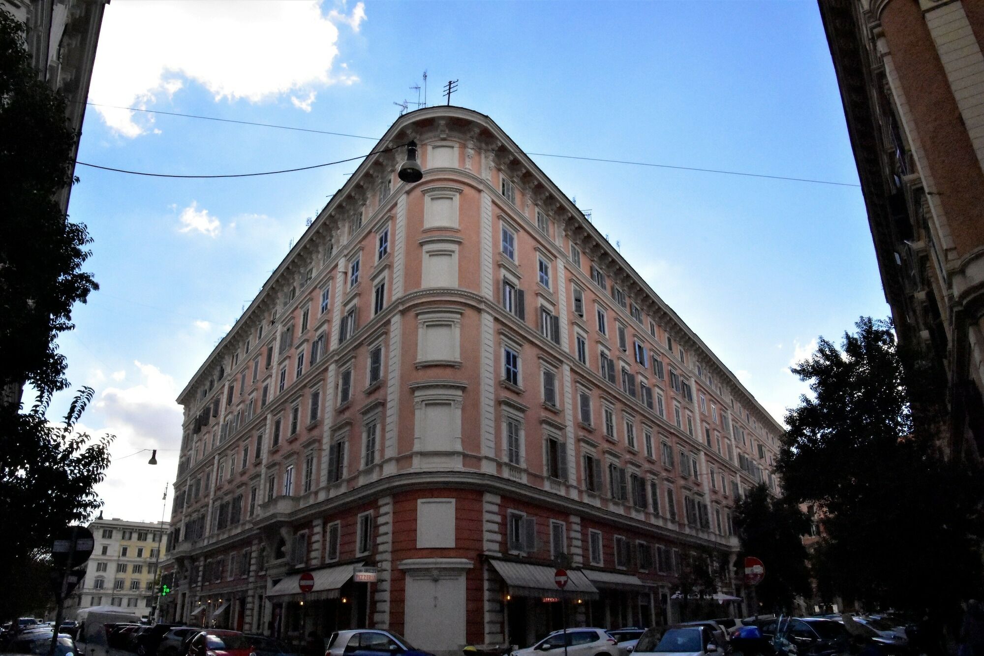 Le Suite Downtown Roma Exterior foto